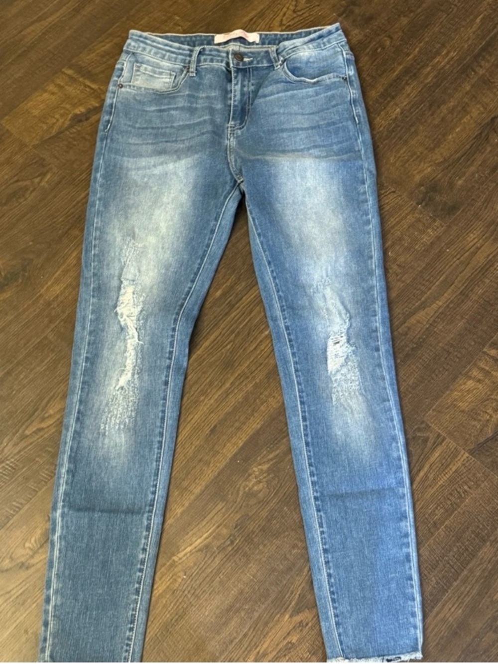 Women's Light Blue Distressed Skinny Jeans pink Lily boutique 7